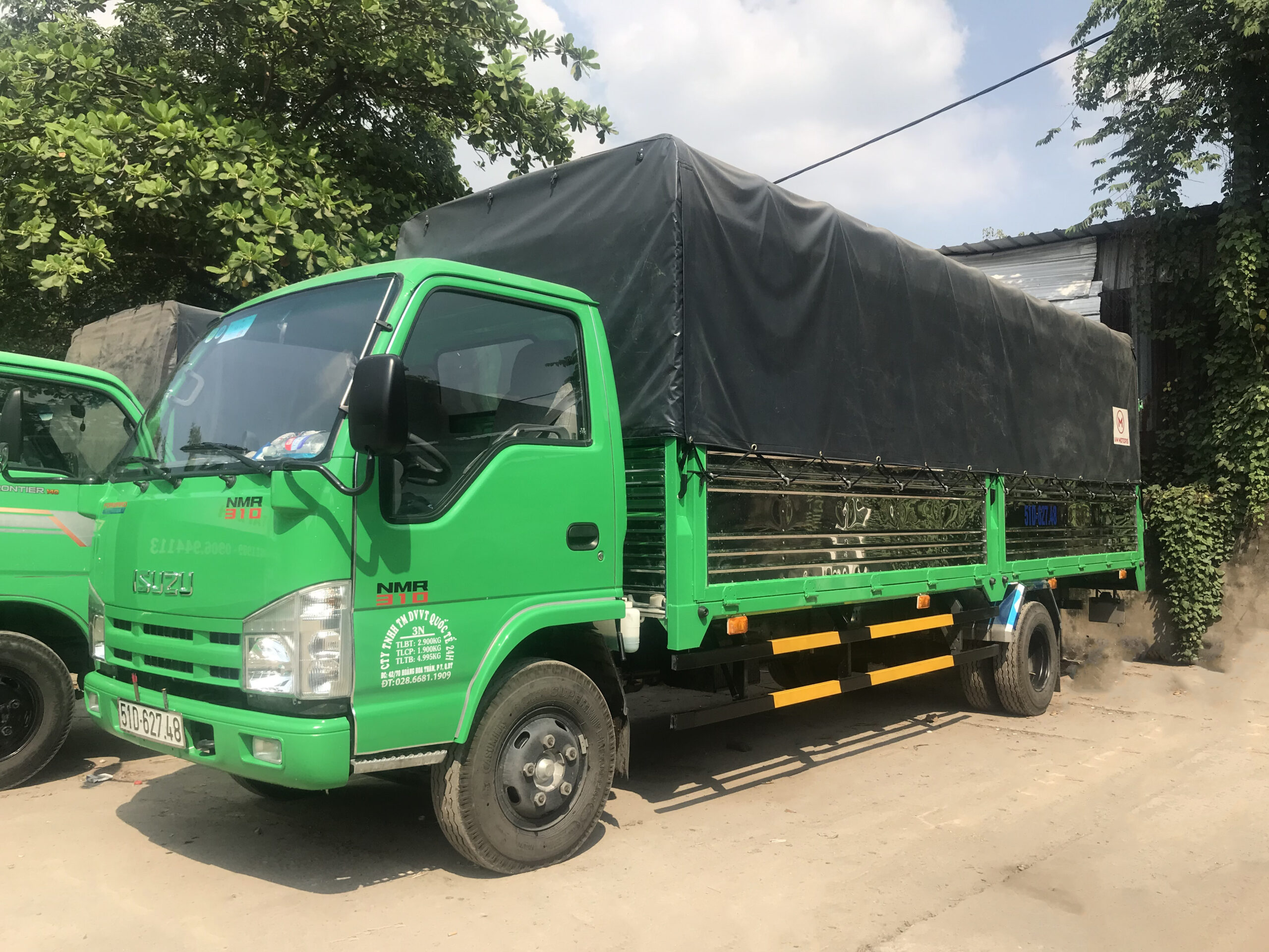 Dịch vụ cho thuê xe tải 2 tấn chở hàng nội thành tphcm và đi các tỉnh trên toàn quốc